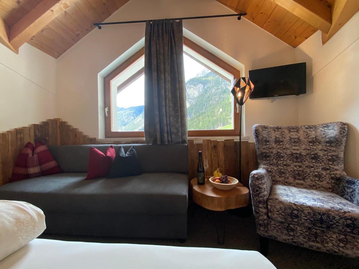 Hotel Jägerhof Kaunertal Exterior foto